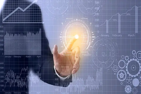 星辰美食广场哪里停车